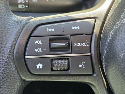 Used 2025 Honda CR-V LX image 30