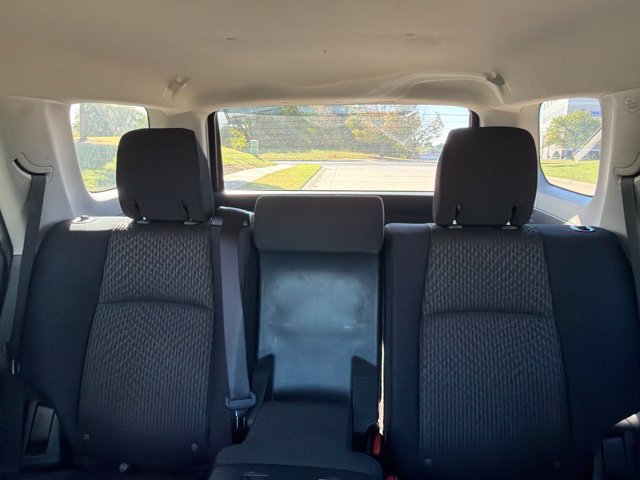 Used 2012 Toyota 4Runner SR5 AWD/4WD image 15