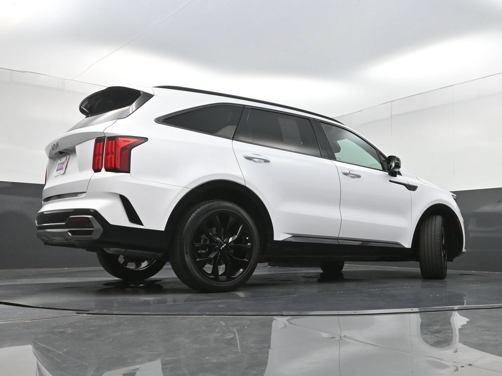 Used 2023 Kia Sorento SX FWD image 32