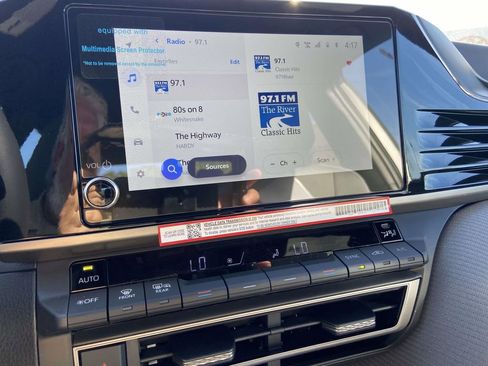 New 2026 Toyota Camry SE image 24