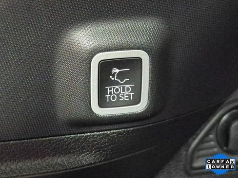 Used 2024 Jeep Grand Cherokee Summit image 27