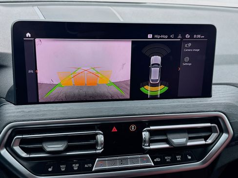 Used 2023 BMW X4 xDrive30i w/ M Sport Package image 10