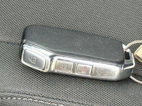 Used 2025 Kia Sportage LX FWD image 21