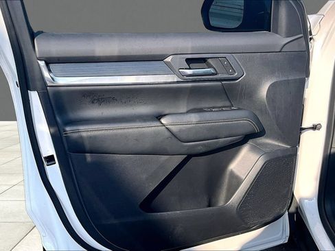 Used 2026 GMC Terrain Elevation AWD/4WD image 23