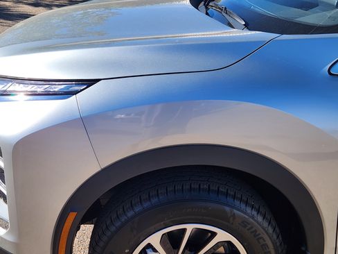 New 2026 Mitsubishi Eclipse Cross ES image 6