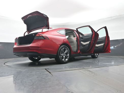 Certified 2023 Honda Accord EX image 54