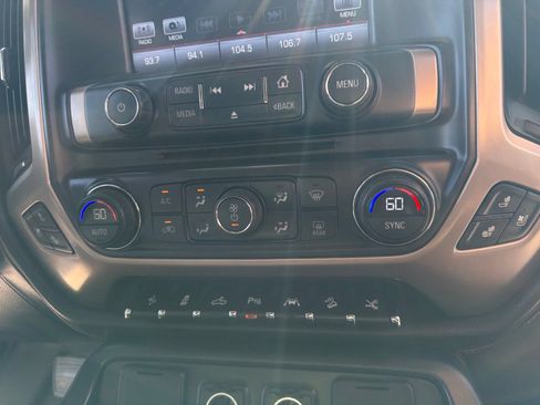 Used 2016 GMC Sierra 1500 Denali w/ Denali Ultimate Package AWD/4WD image 18