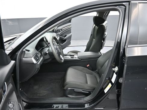 Used 2019 Honda Accord LX image 6