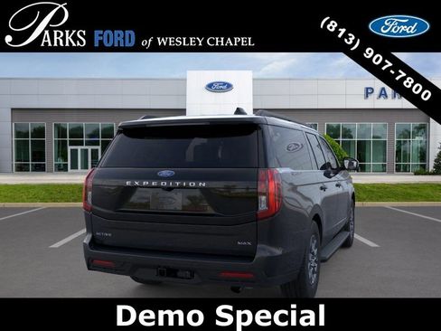 New 2026 Ford Expedition Max Active image 8