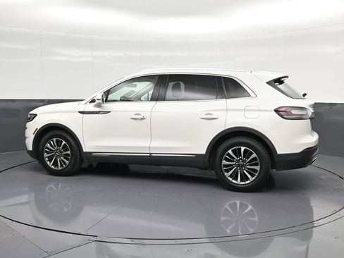 Used 2023 Lincoln Nautilus Reserve FWD image 8