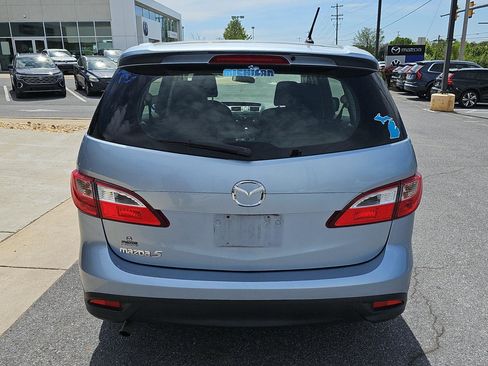 Used 2012 MAZDA MAZDA5 Touring image 5