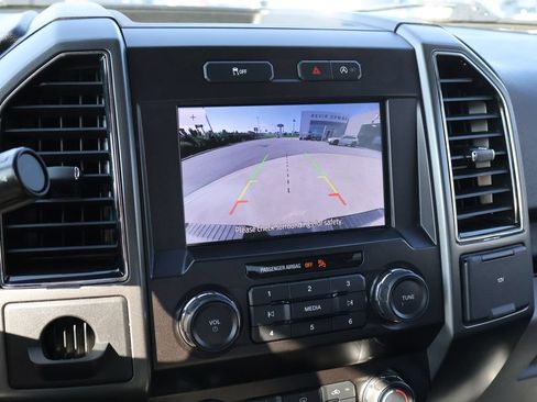 Used 2019 Ford F150 XLT RWD image 32