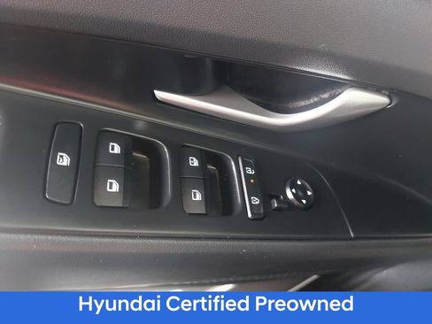 Certified 2025 Hyundai Elantra Limited FWD image 27