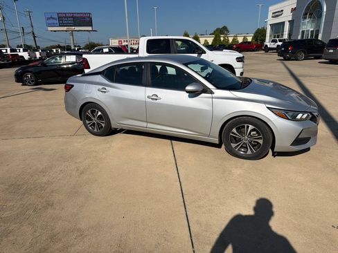 Used 2022 Nissan Sentra SV w/ All-Weather Package FWD image 18