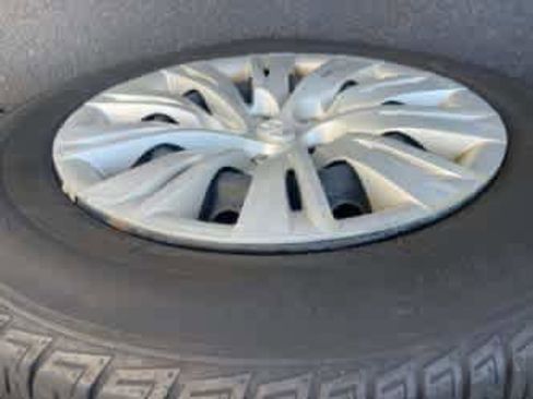 Used 2013 Toyota Camry LE image 17