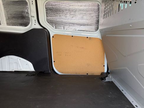 Used 2018 Ford Transit Connect XLT FWD image 35