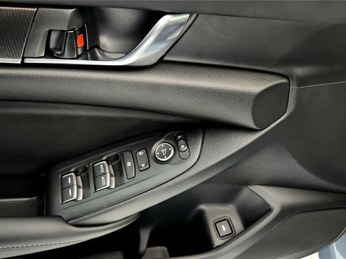 Used 2022 Honda Accord Sport image 23