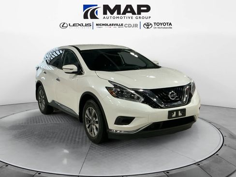Used 2018 Nissan Murano S image 6