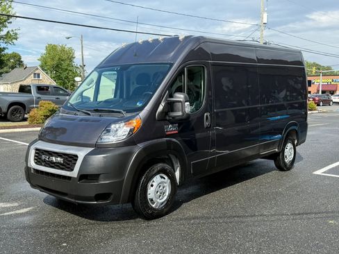 Used 2019 RAM ProMaster 2500 FWD image 3