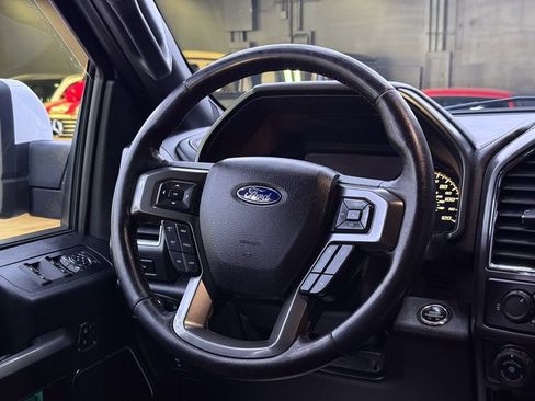 Used 2016 Ford F150 Lariat w/ Equipment Group 502A Luxury AWD/4WD image 21