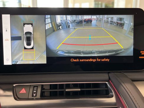 Used 2024 Lexus LC 500 Convertible image 27