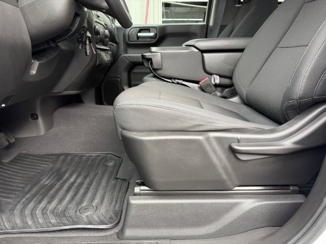 Used 2021 Chevrolet Silverado 1500 Custom AWD/4WD image 26