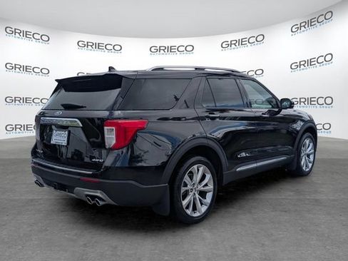 Used 2023 Ford Explorer Platinum w/ Technology Package AWD/4WD image 7