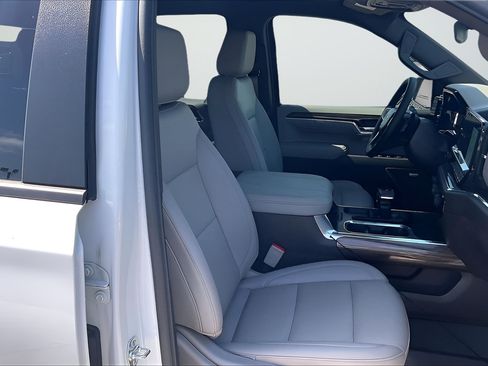 Used 2025 Chevrolet Silverado 1500 RST RWD image 26
