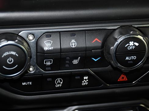 Used 2021 Jeep Wrangler Unlimited Rubicon image 32