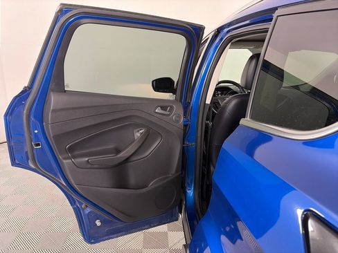Used 2017 Ford Escape Titanium AWD/4WD image 12