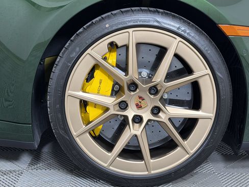 Certified 2026 Porsche 911 Targa 4S AWD/4WD image 15
