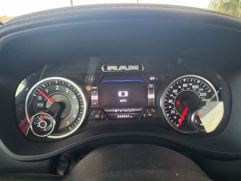 Used 2024 RAM 1500 Laramie image 13