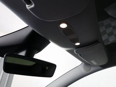 Used 2023 Tesla Model Y Long Range image 30