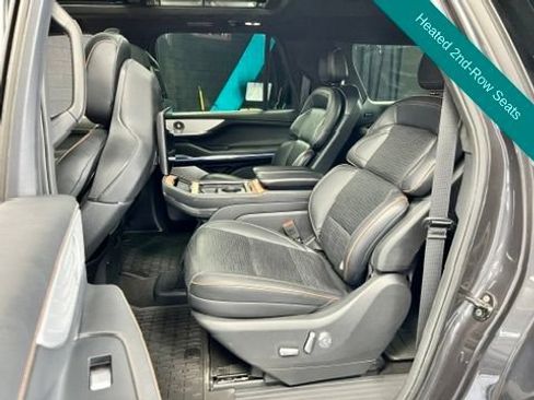 Used 2025 Lincoln Navigator L Black Label AWD/4WD image 14