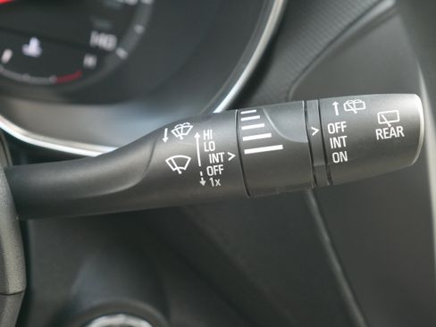 Certified 2023 Chevrolet TrailBlazer LT AWD/4WD image 25
