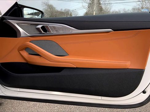 Used 2023 BMW M850i xDrive Convertible image 22