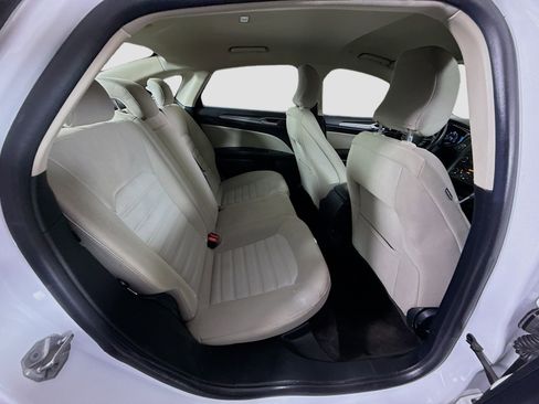 Used 2018 Ford Fusion S FWD image 27