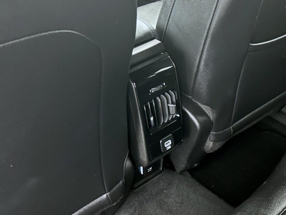 Certified 2025 Jeep Compass Limited AWD/4WD image 21