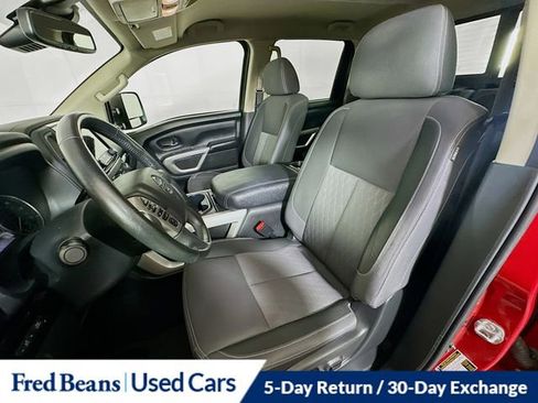 Used 2022 Nissan Titan SV w/ SV Convenience Package AWD/4WD image 28