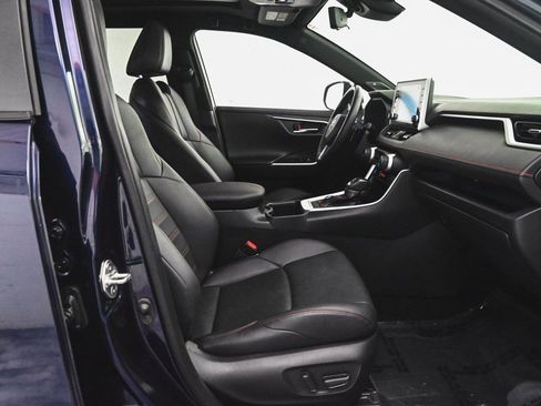 Used 2022 Toyota RAV4 XSE w/ Premium Package image 35