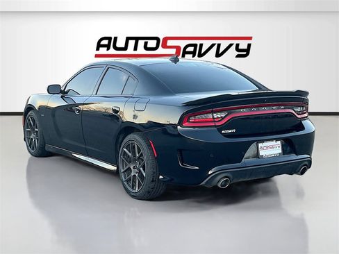 Used 2021 Dodge Charger R/T w/ Blacktop Package image 5