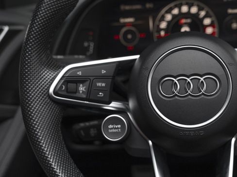 Used 2022 Audi R8 V10 image 17