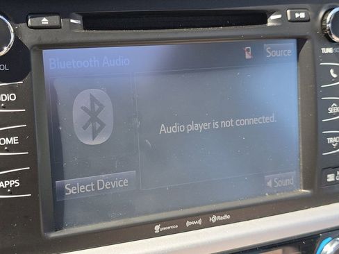 Used 2019 Toyota Highlander XLE image 7