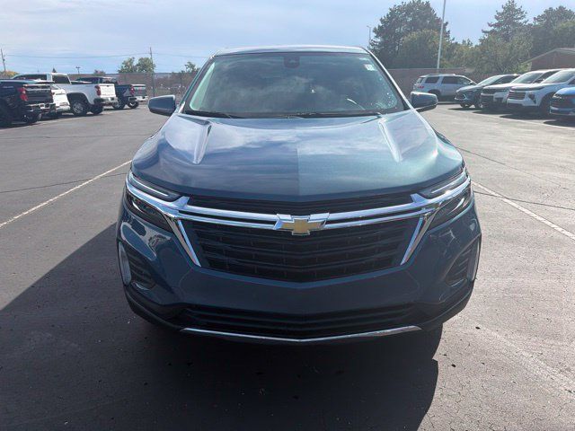Used 2024 Chevrolet Equinox LT FWD image 3