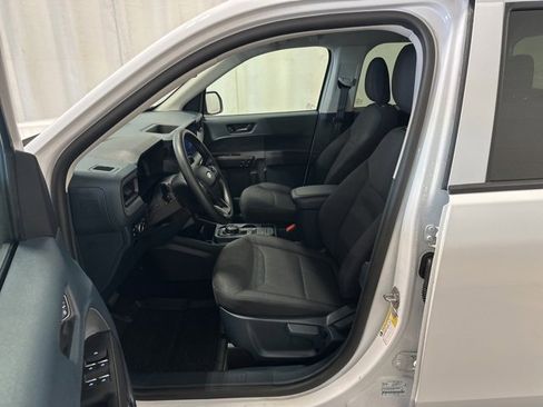 Used 2025 Ford Maverick XL image 7