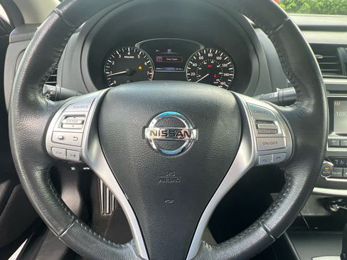 Used 2017 Nissan Altima 2.5 SV FWD image 15