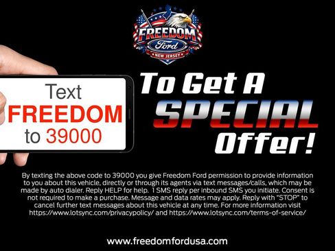 Used 2023 Chrysler Pacifica Touring-L FWD image 3