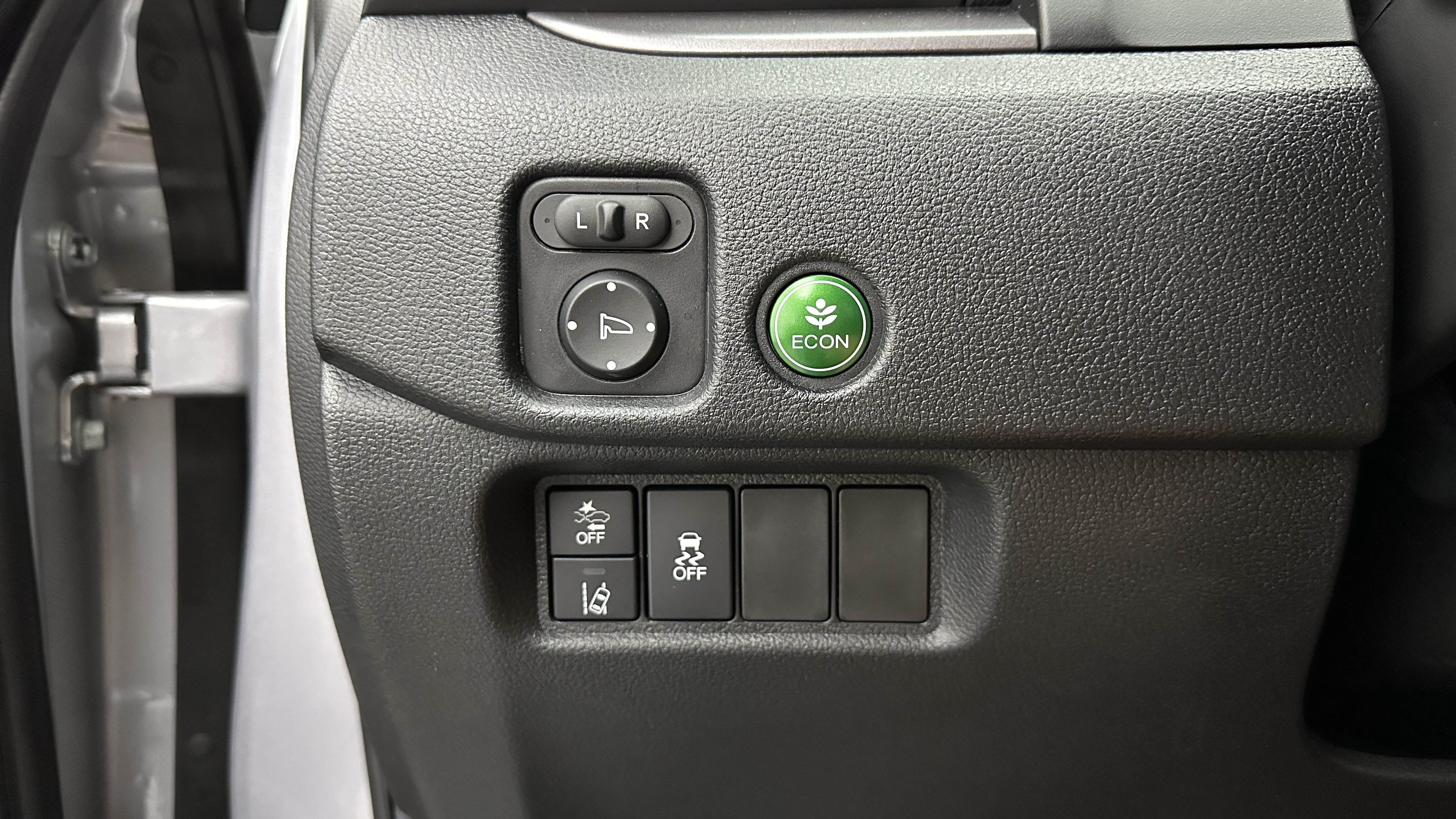 Used 2022 Honda Pilot Sport image 17