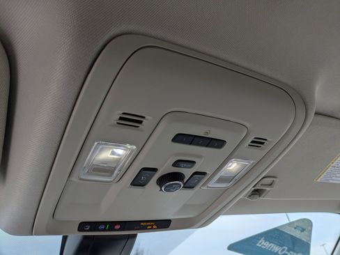 Used 2021 GMC Yukon Denali image 26