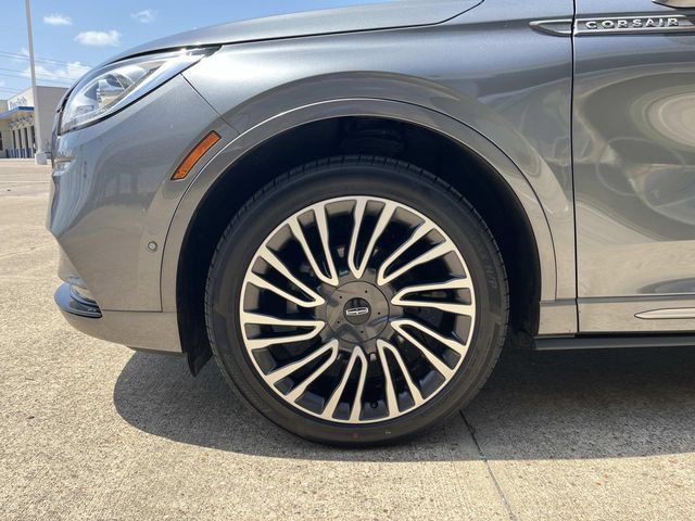 Used 2022 Lincoln Corsair Reserve w/ Equipment Group 201A AWD/4WD image 5